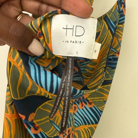 HD In Paris  Top Size XS - Picture 5 of 5